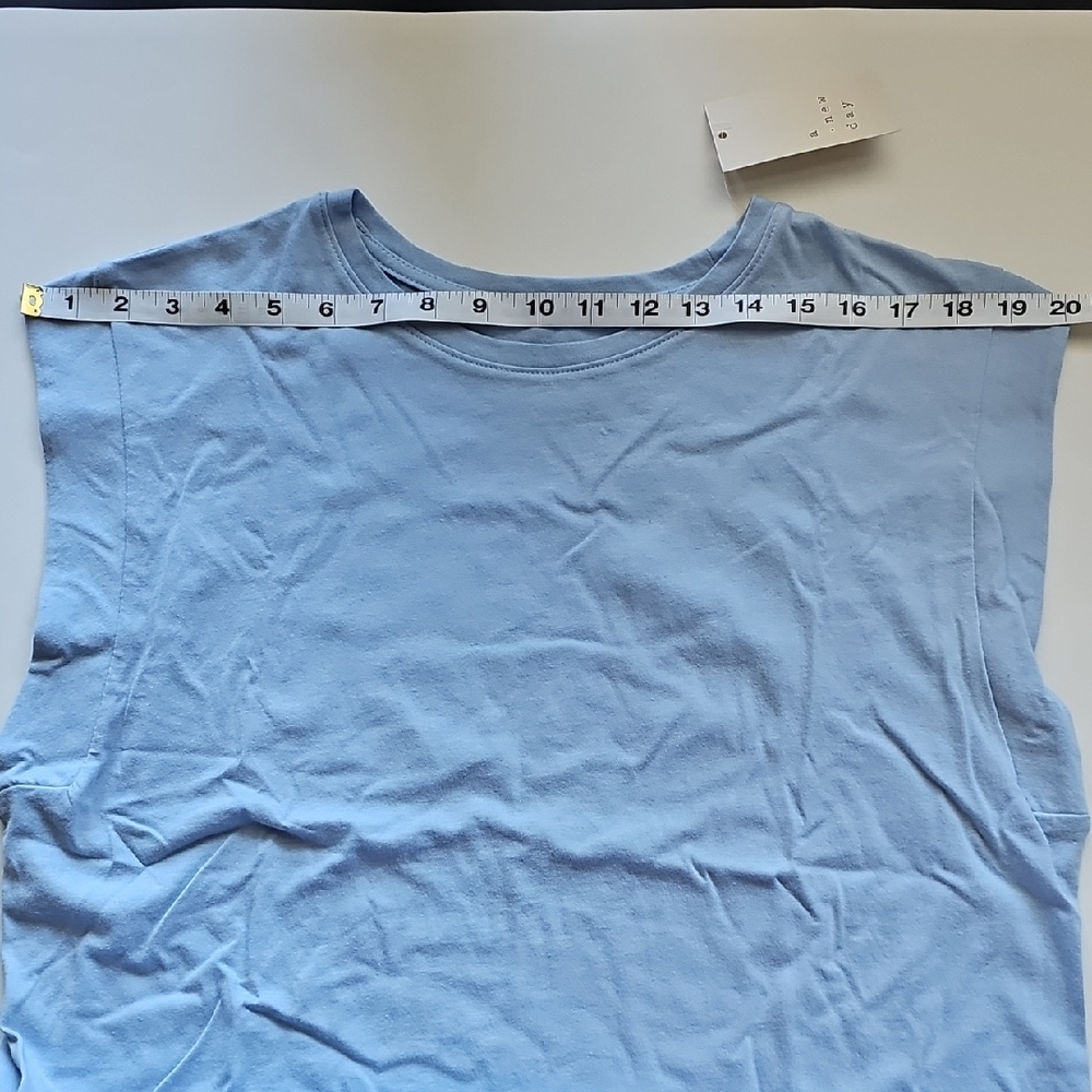 A New Day Duo: Light Blue and Light Green Tees - Large - Picture 4 of 5